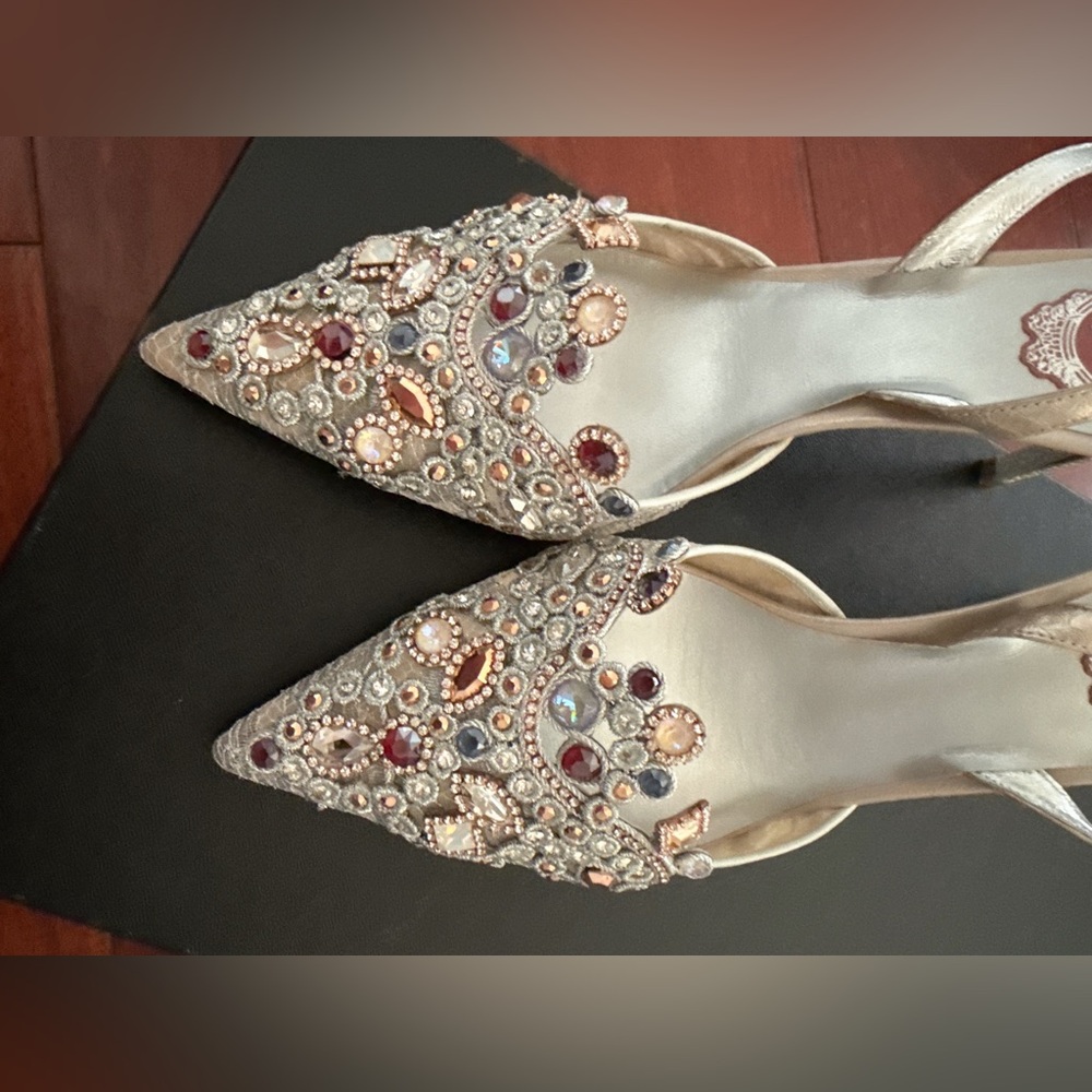 JEWEL SLINGBACKS IN LACE VENEZIANAN 75 - Picture 7 of 7